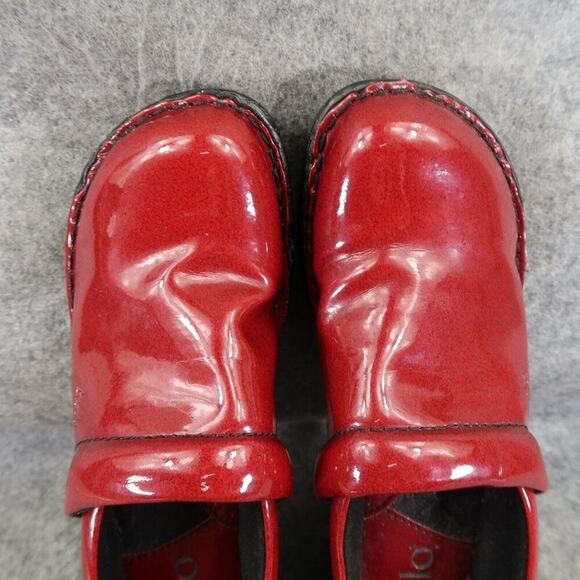 Comfort Clog Shoes Womens 6 Bolo Slip On Red Patent Casual Work Comfort Walking - Picture 9 of 16